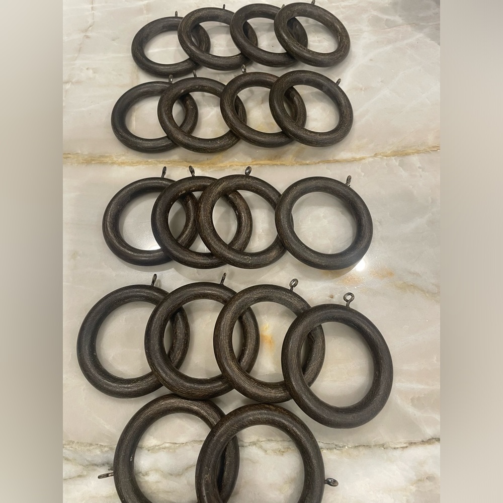 Wooden curtain rings